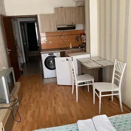 апартмент паисий * فارنا